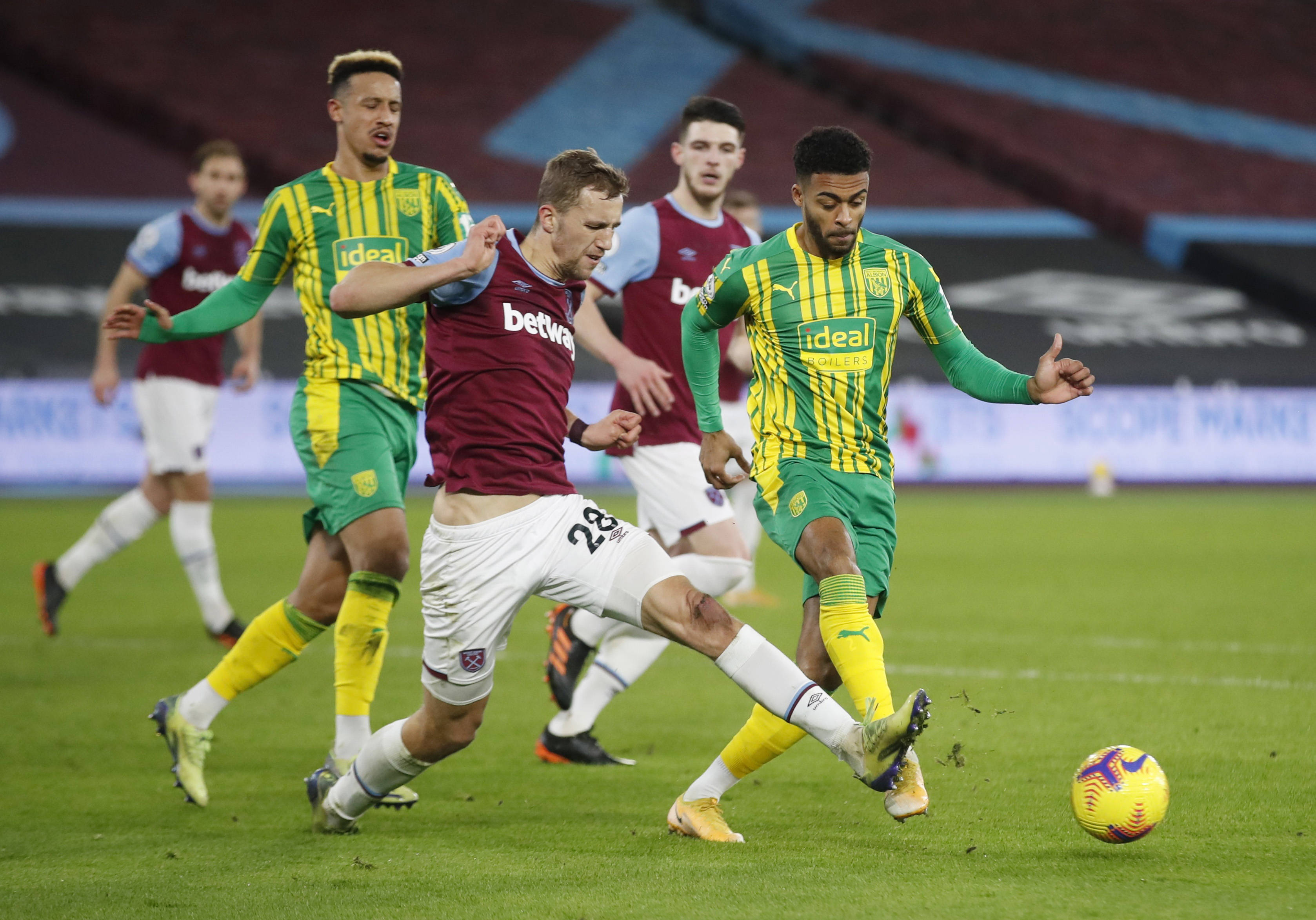 在复杂的情 在复杂的情